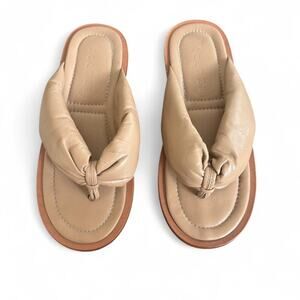 FREE PEOPLE VICENZA PUFFY LEATHER FLIP FLOP SANDALS SIZE 6.
